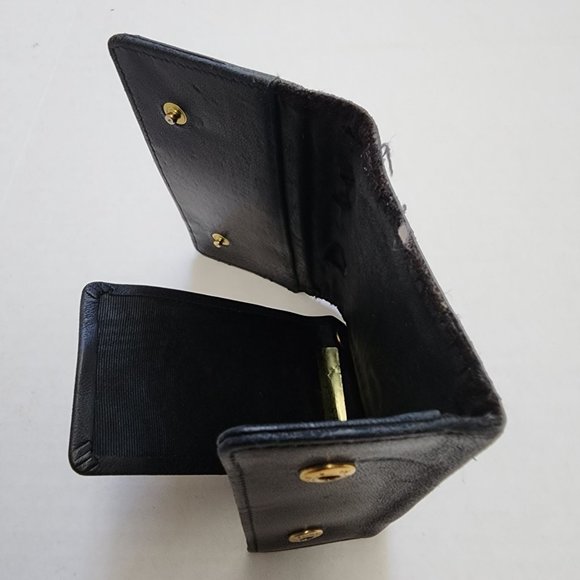 CHANEL Black Leather & Gold Key & Card Holder Travel Case - Picture 7 of 9